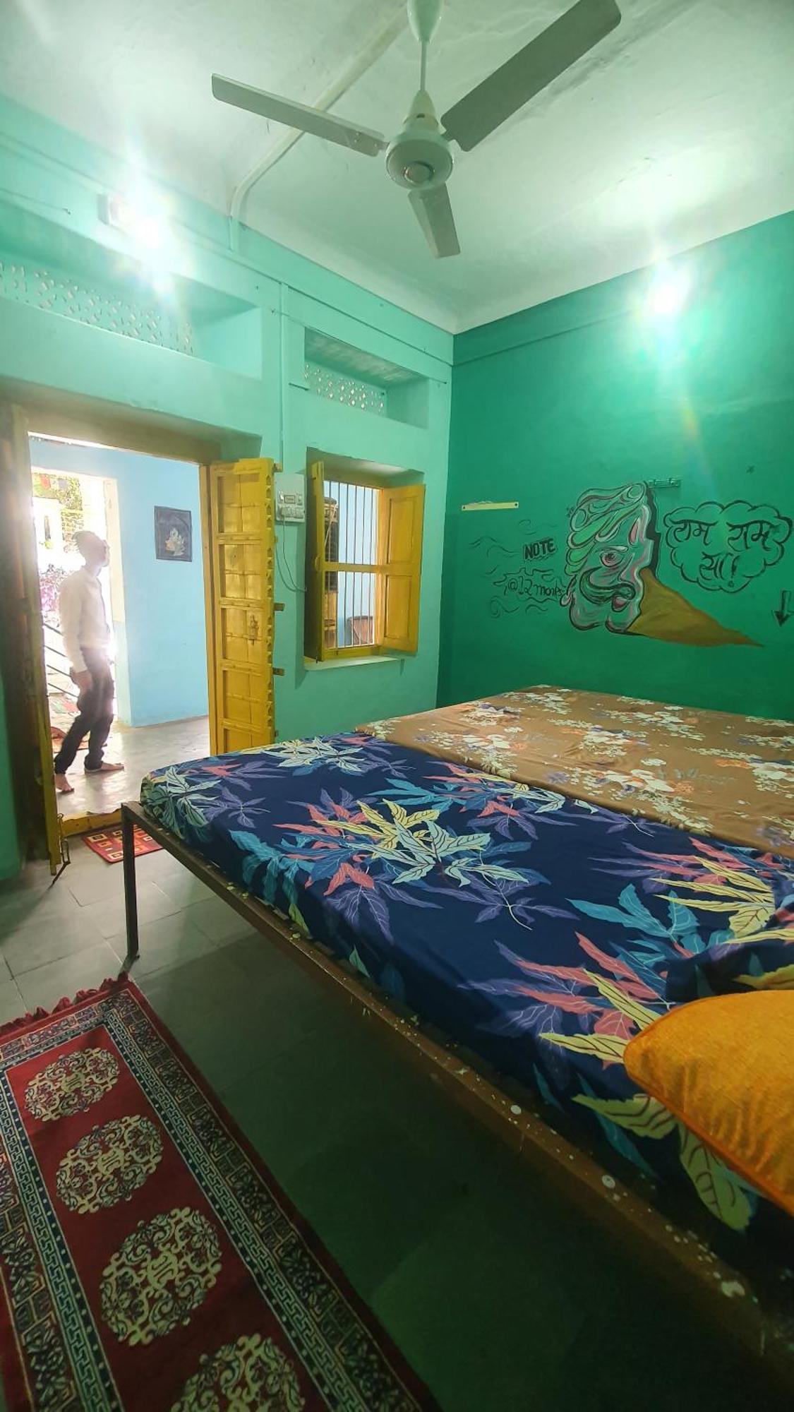 Anand Hostel Pushkar Eksteriør billede